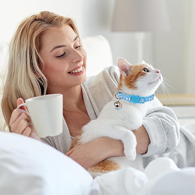 2PCS Breakaway Cat Collars with Bell Cute Kitty Glow in The Dark Adjustable Kitten Collars 7.9-13.0 Inch(Sky Blue&Black)