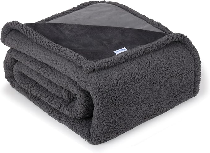 Waterproof Dog Blanket for Medium Dogs - Reversible Washable Pet Blanket, Soft Sherpa Fleece Furniture Protector, Cat Throw Bed Couch, Grey, 30"x40"