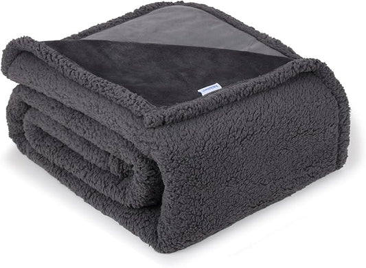 Waterproof Dog Blanket for Medium Dogs - Reversible Washable Pet Blanket, Soft Sherpa Fleece Furniture Protector, Cat Throw Bed Couch, Grey, 30"x40"