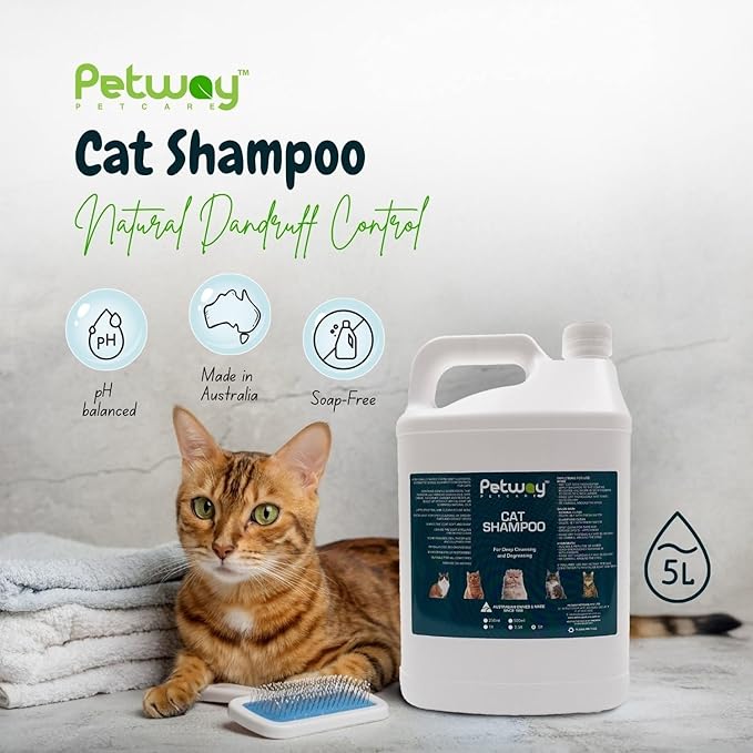 Petway Petcare Cat Shampoo, Natural Dandruff Shampoo, pH Balanced Cat Grooming Supplies with Plant-Derived Surfactant, Free of DEA, Phosphates, Parabens & Enzymes, Removes Dandruff, Oil & Dirt, 5 L