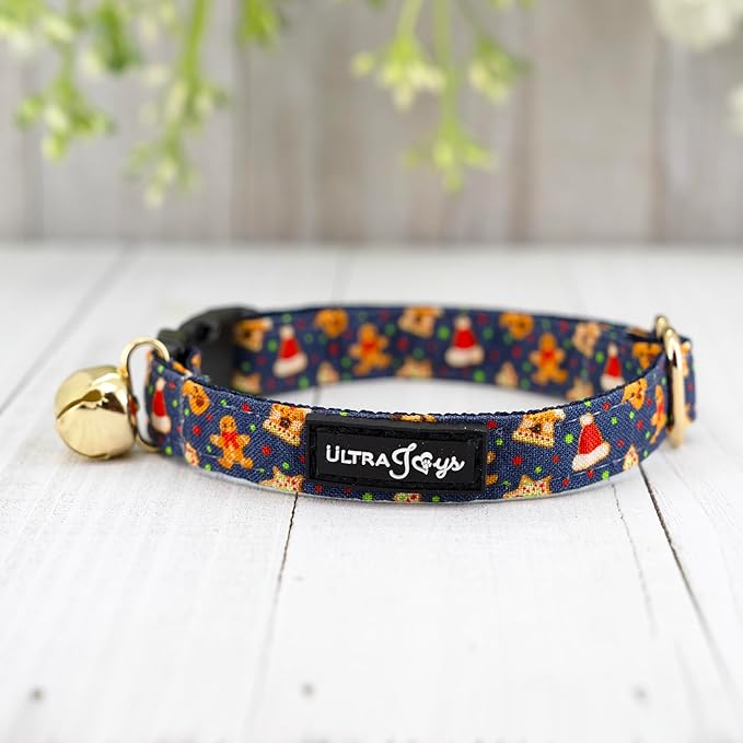 Ultra Joys Cat Collar - Breakaway with Bells & Bandana - Gingerbread Man Size