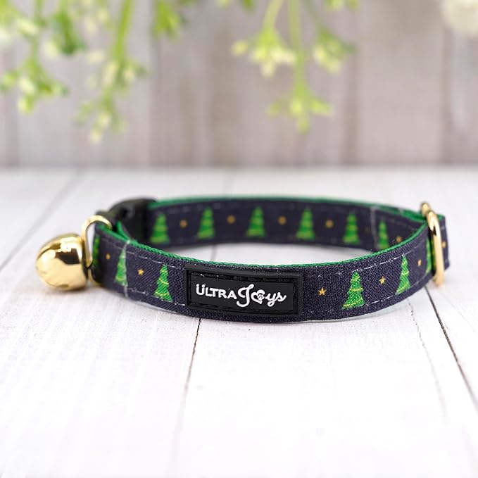 Ultra Joys Cat Collar with Bells - Breakaway for Kittens & Cats - Christmas Tree Small