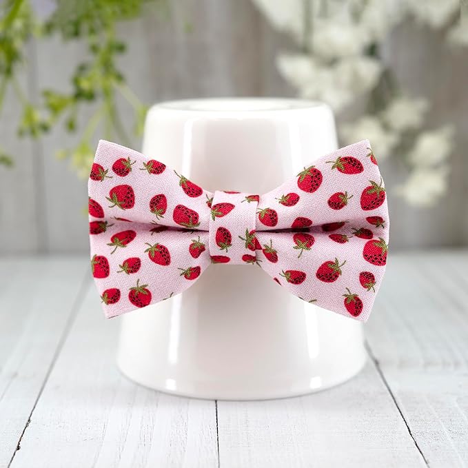 Ultra Joys Breakaway Cat Collar with Bells - Kitten Collar with Bowtie Strawberry Small